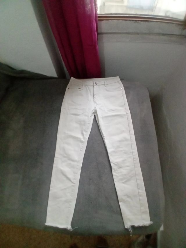 Pantalón largo beige