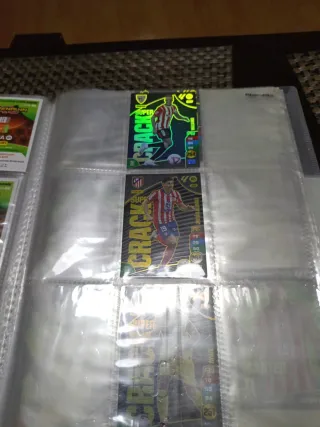 Panini Adrenalyn XL 2024/25 Incompleto
140 Cards.