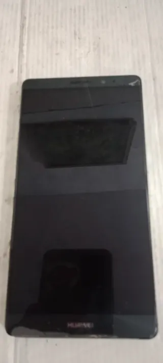 Huawei Mate 9 Black: schermo e batteria