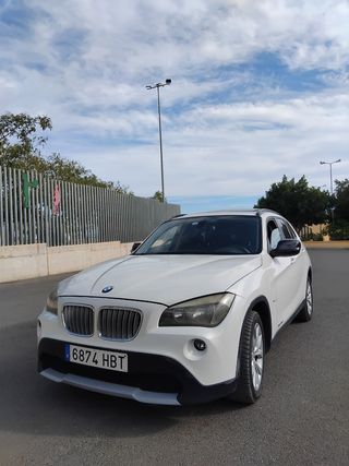 BMW X1 2011