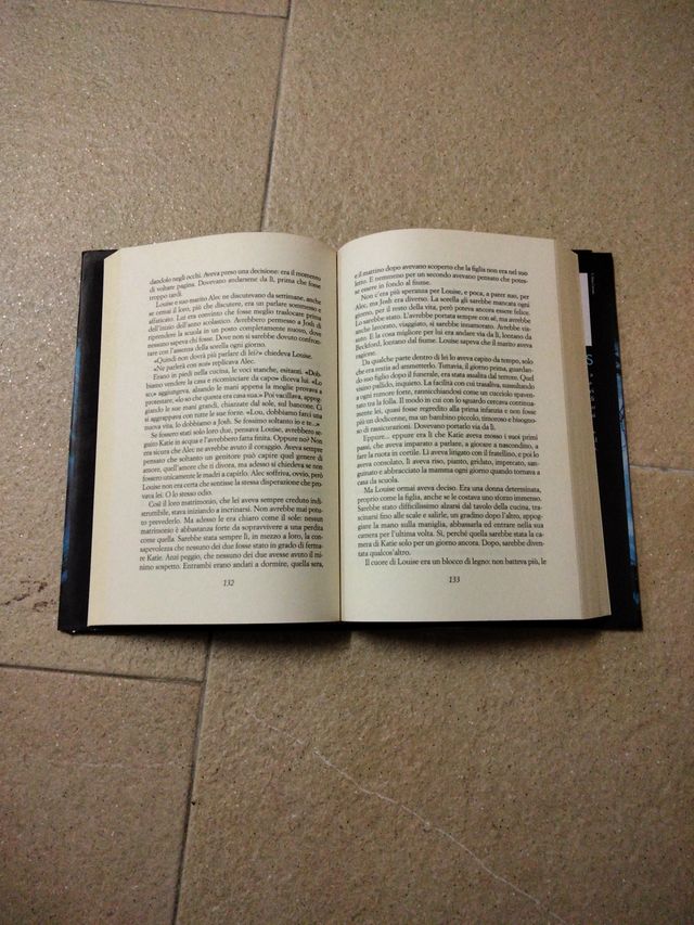 Dentro l'acqua (Italian Edition)