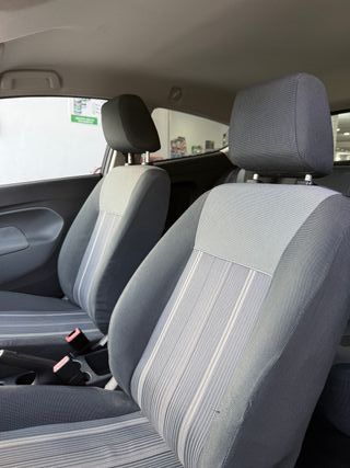 Ford Fiesta 1.25 16v 2010!!