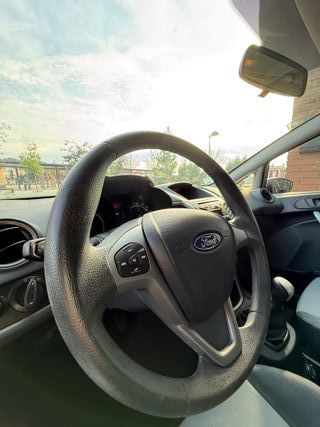 Ford Fiesta 1.25 16v 2010!!