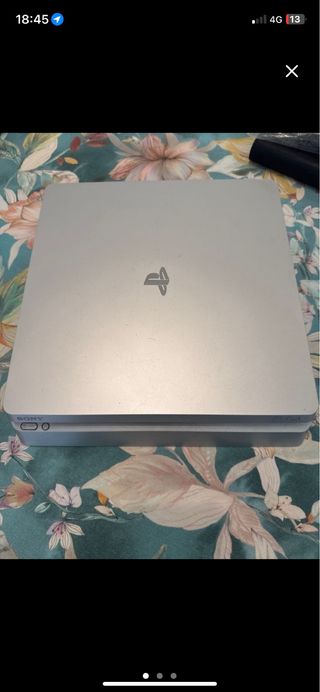 Playstation 4 Slim Plata