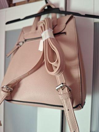 Mochila Stradivarius rosa