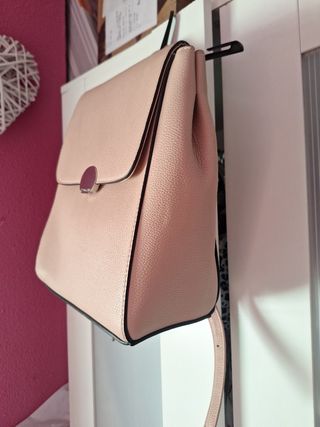 Mochila Stradivarius rosa