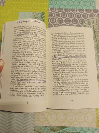 The Miracle of Mindfulness: An Introduction to ...