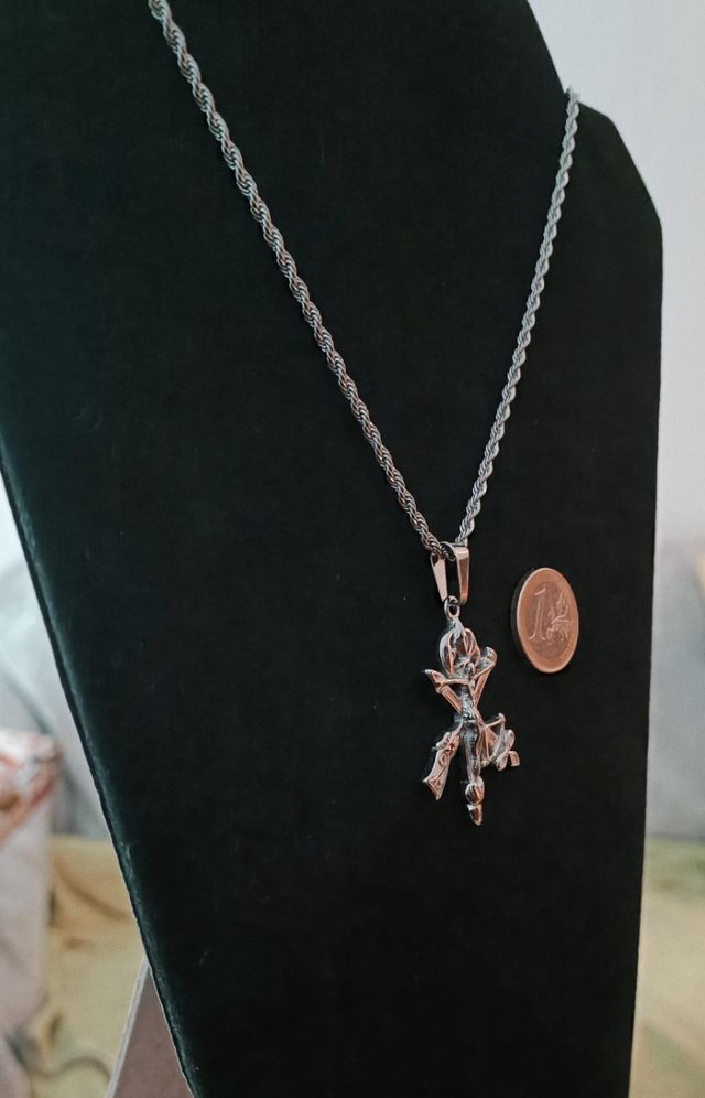 46x32mm CRUZ LEGIONARIOS CON CRISTO EN RELIEVE