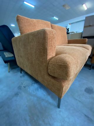 Sofá de 2 cuerpos naranja