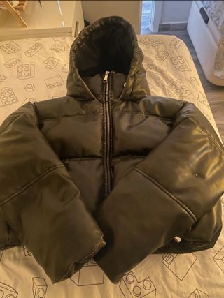 Chaqueta acolchada negra ZARA