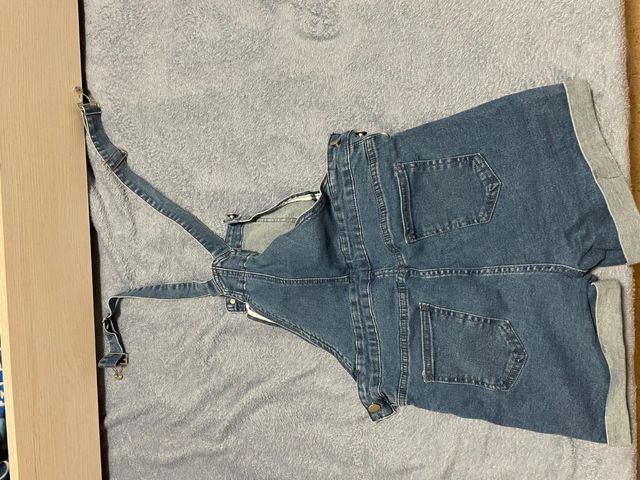 Petos vaqueros cortos mujer