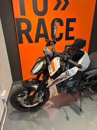 KTM 790 DUKE 2024 Carnet A