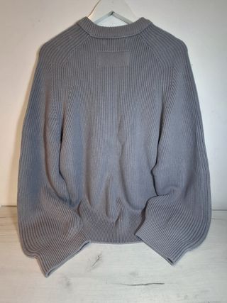 Jersey gris para hombres 