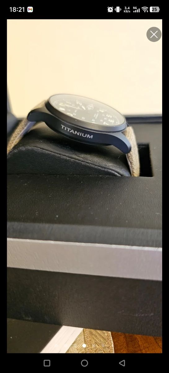 Hamilton Khaki Field Automático Titanio