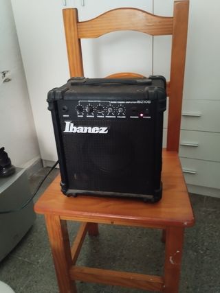 Amplificador Ibanez IBZ10B Bajo