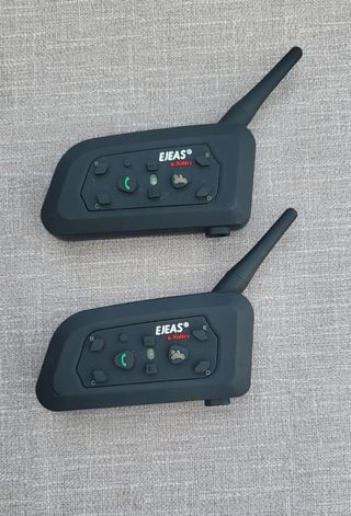 Interfono EJEAS para casco de moto