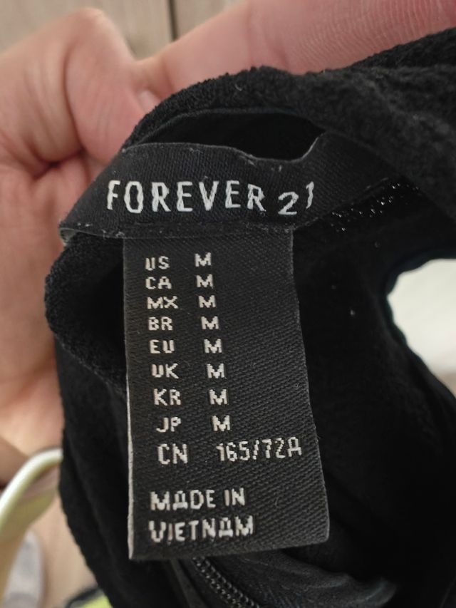 Mono negro Forever 21