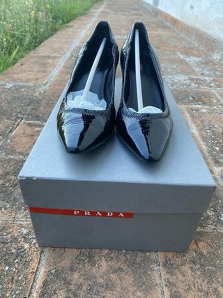 Prada Décolleté Nere in vera pelle