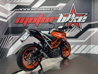 KTM 390 DUKE Naranja