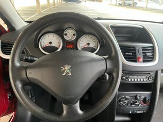 Peugeot 207 2008
