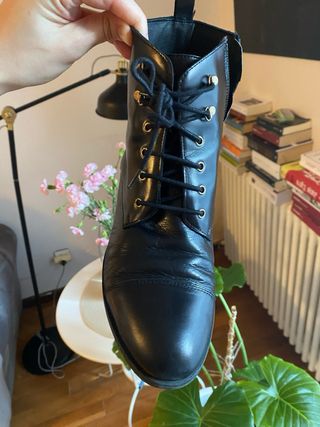 Botines negros tacón bajo