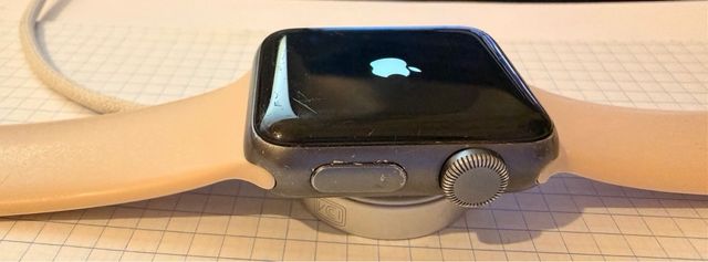 Apple Watch Series 3 GPS, aluminio, 38mm