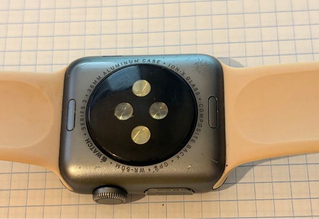 Apple Watch Series 3 GPS, aluminio, 38mm