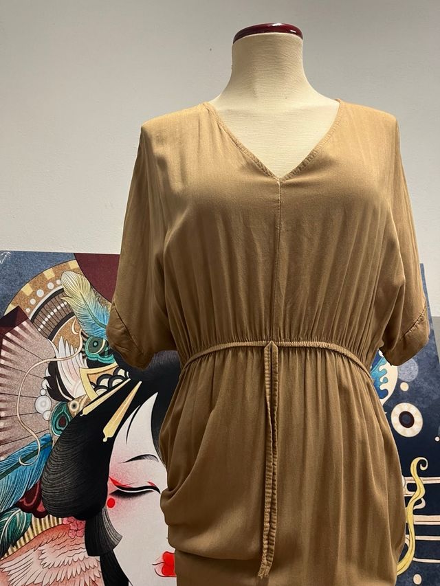 Vestido marrón talla única
