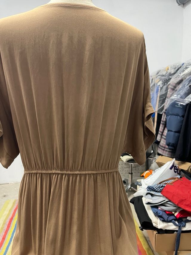 Vestido marrón talla única
