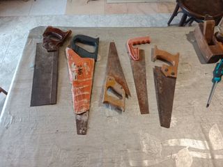 Lote de 5 sierras de carpintero