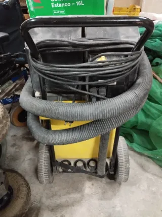 Aspirador Karcher NT 602 ECO