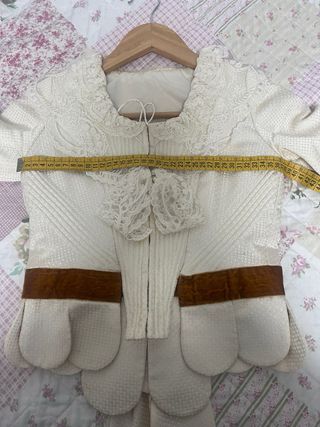 corpiño manga codo fallera
color crema