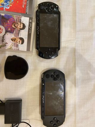 2 PSP Negra con muchos juegos, precio negociable
