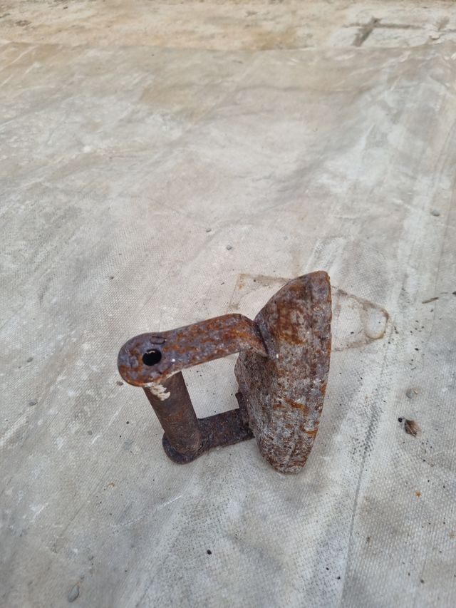 Plancha de hierro antigua