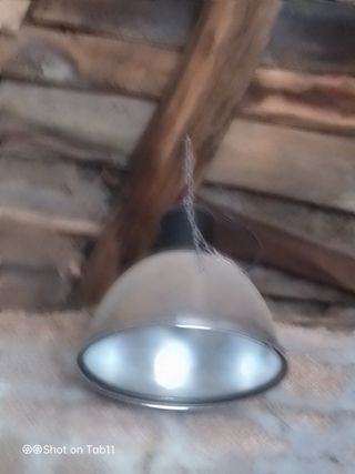 Lámpara industrial LED metal madera