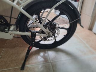 Bici eléctrica (sin batería) negociable 