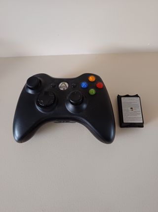 Xbox 360 Slim Blanca 500GB + 3 mandos