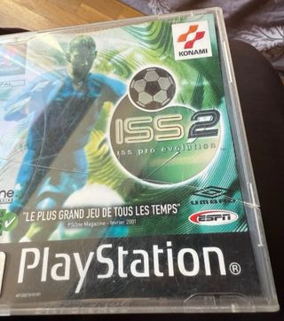 ISS Pro Evolution 2 - PlayStation 1