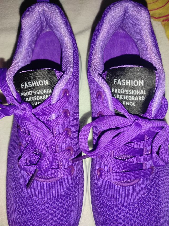 Zapatillas Moradas Talla 38