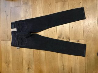 pantalones  levis 312 , talla m , shaping Slim , 