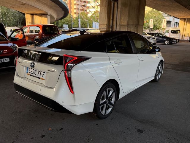Toyota Prius 2017