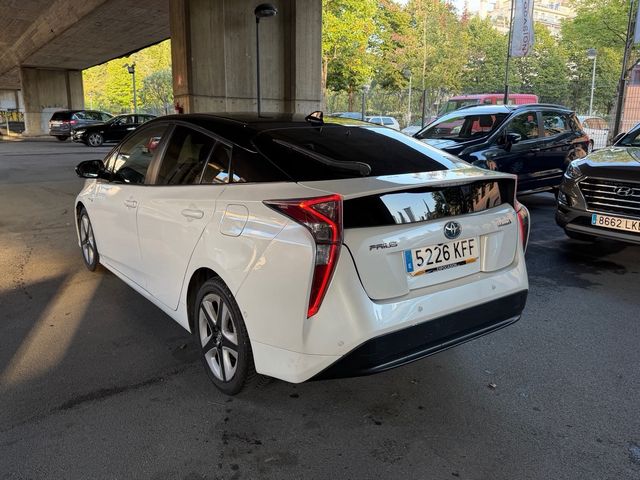 Toyota Prius 2017