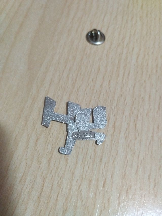 Pin Javier Mariscal - Círculo de Lectores