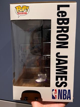 Funko Pop Michael Jordan y Lebron James XL