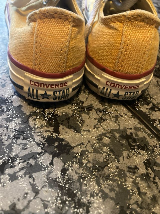 Converse niño amarillas
