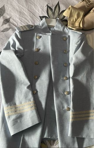 traje de comunión de Coconut 2025
