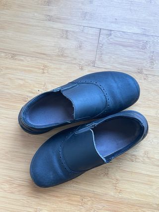 Zapatos de trabajo, hostelería o colegio. Codeor. 