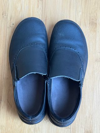 Zapatos de trabajo, hostelería o colegio. Codeor. 