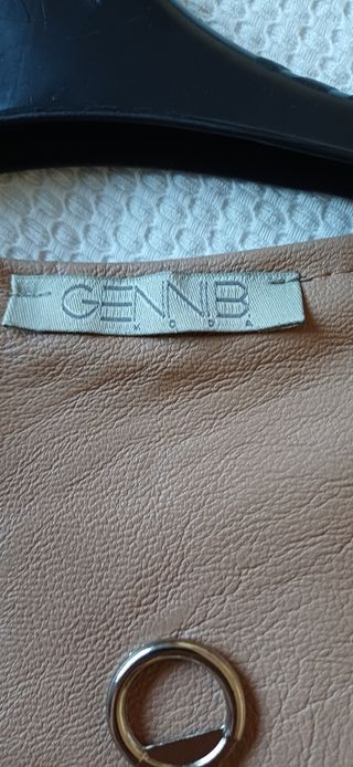 Giacca ecopelle beige