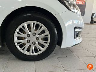 Kia Ceed 1.4 CVVT 74kW (100CV) Concept